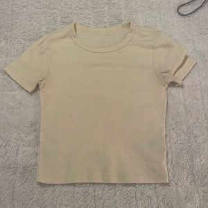 pale yellow american eagle crop top